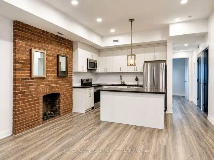 219 Jarvis St #5 - Photo 5 of 7