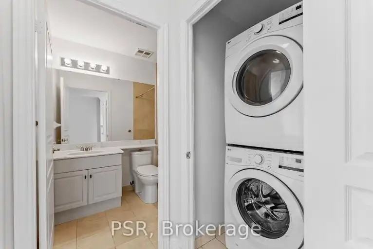 9 Boardwalk Dr #423 - Photo 3 of 13
