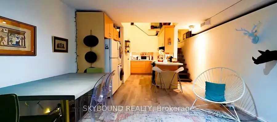 12 Ashby Pl - Photo 7 of 13