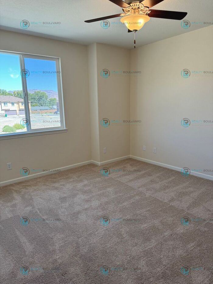 1011 Middle Gate Rd #1011 - Photo 5 of 50