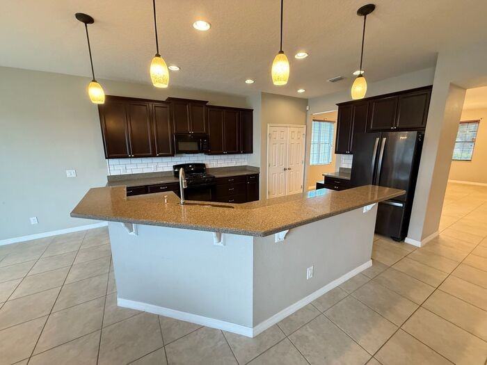 2228 Napone Ln - Photo 5 of 32