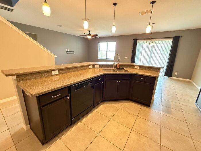 2228 Napone Ln - Photo 7 of 32