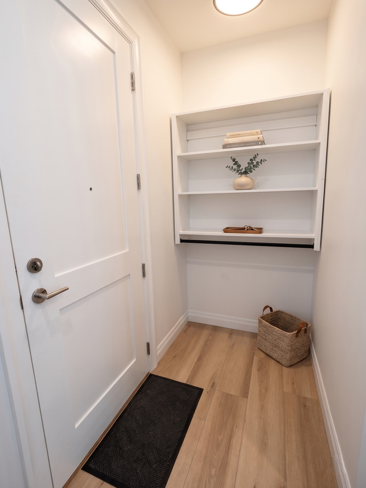 3230 144 Street - Photo 3 of 8