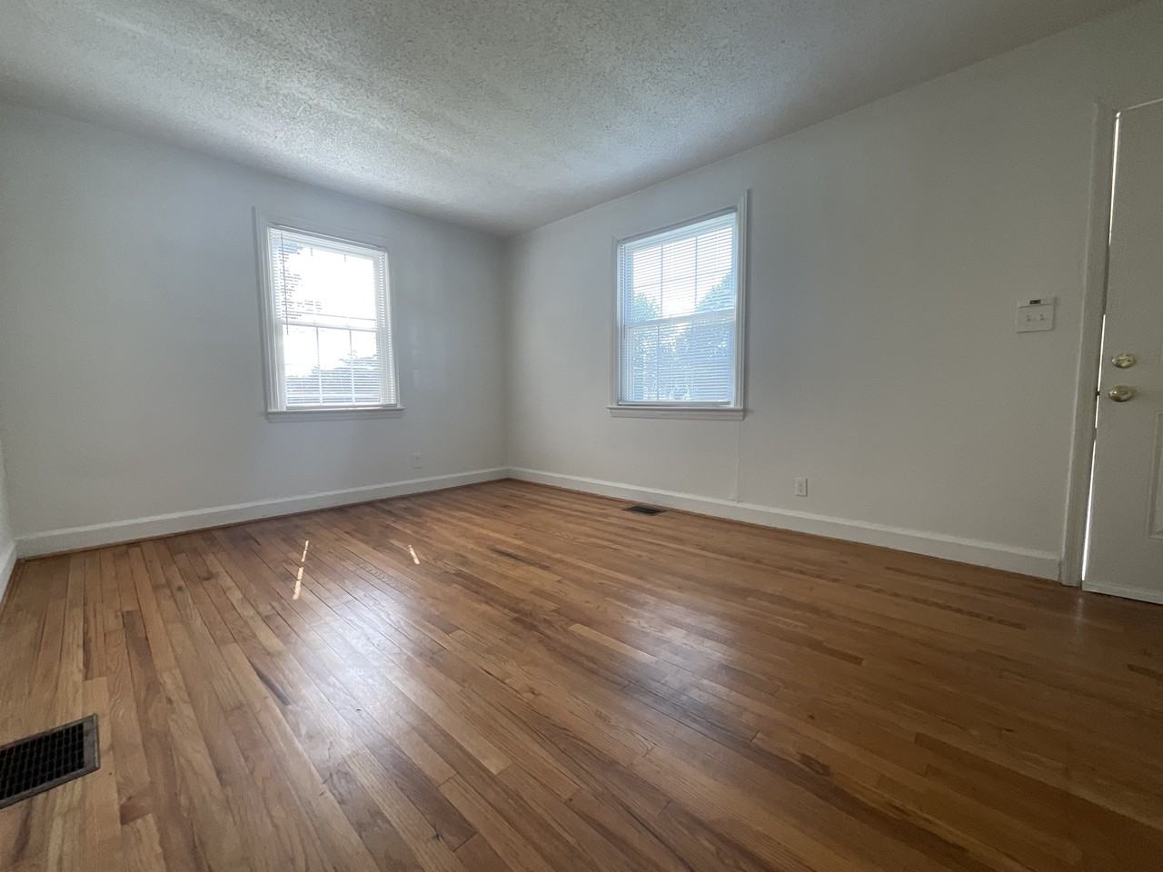 3110 Airport Rd - Photo 5 of 25