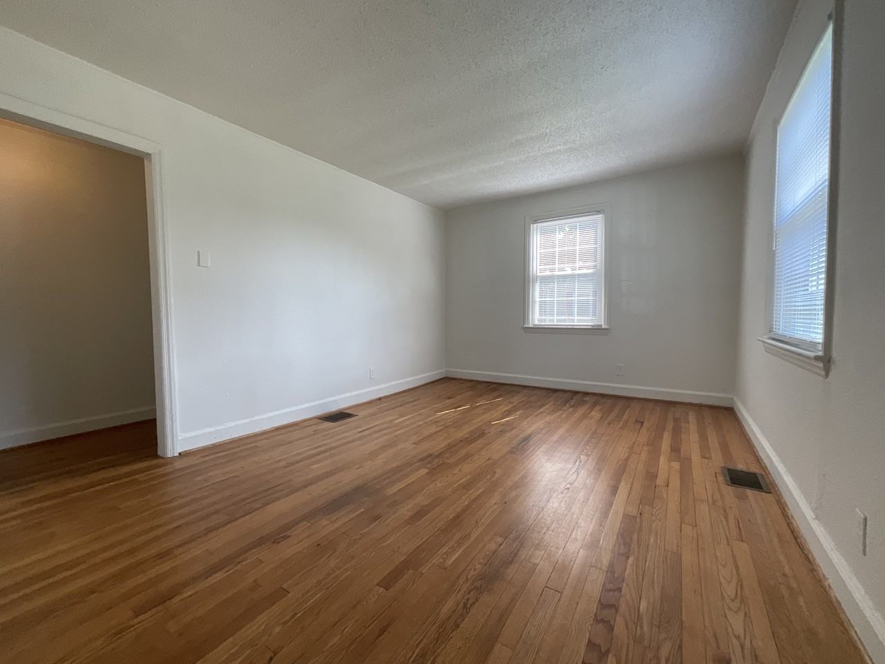 3110 Airport Rd - Photo 2 of 25