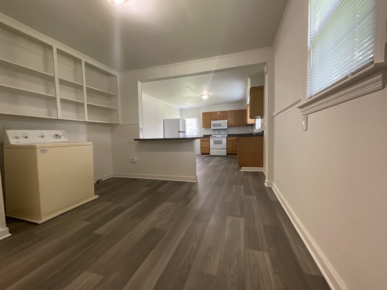 3110 Airport Rd - Photo 7 of 25
