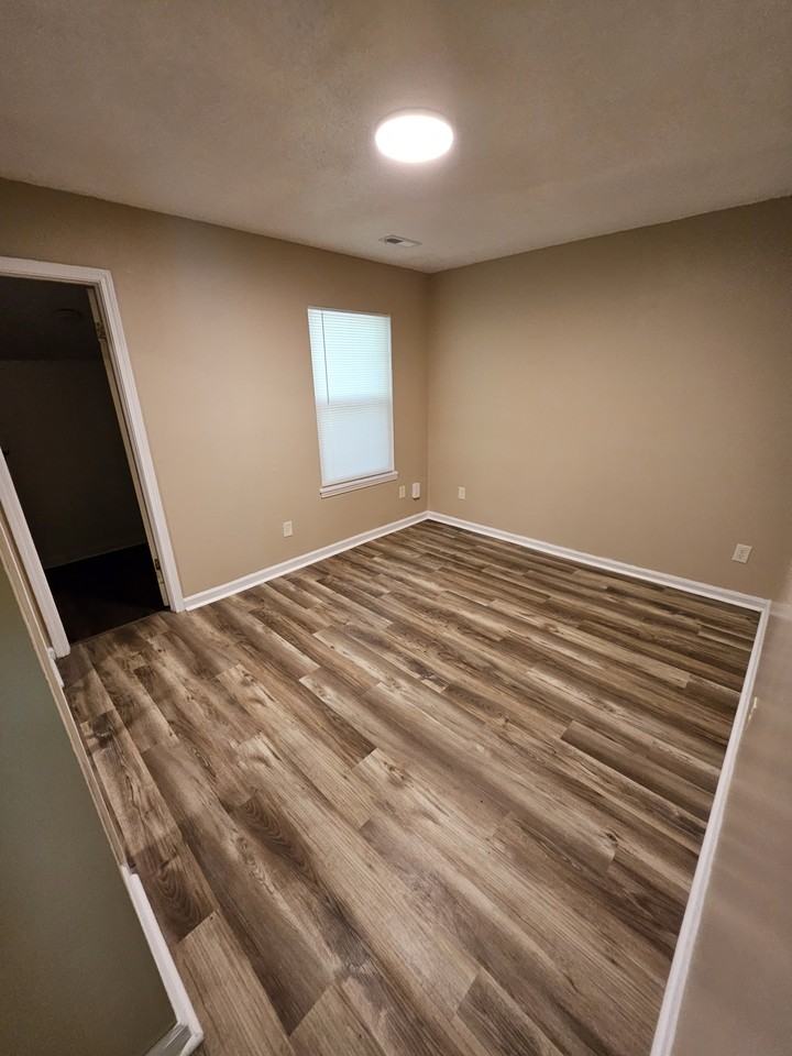 1905 Peach Creek Ct #C - Photo 3 of 10