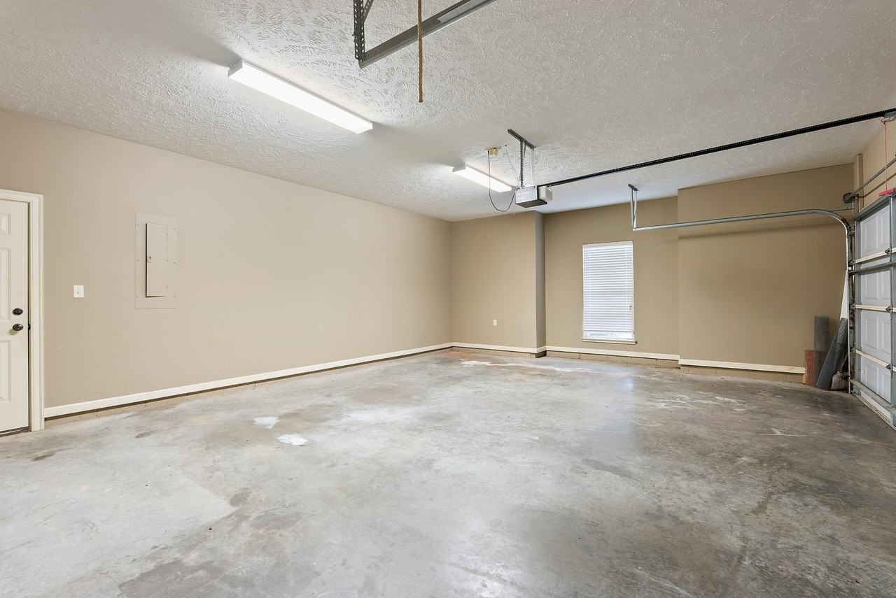 1300 Edge Valley Dr N #1 - Photo 4 of 10