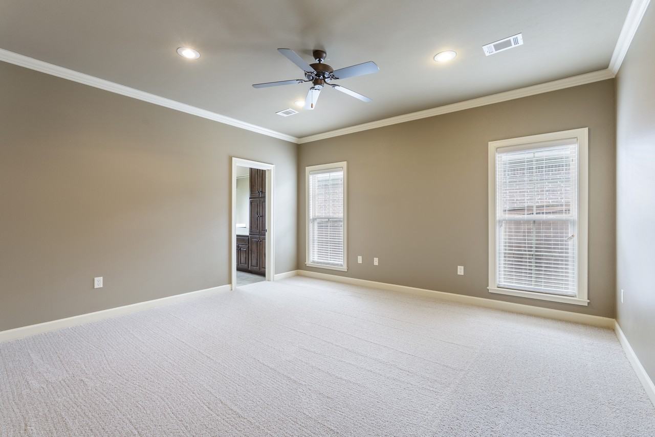 1300 Edge Valley Dr N #1 - Photo 5 of 10