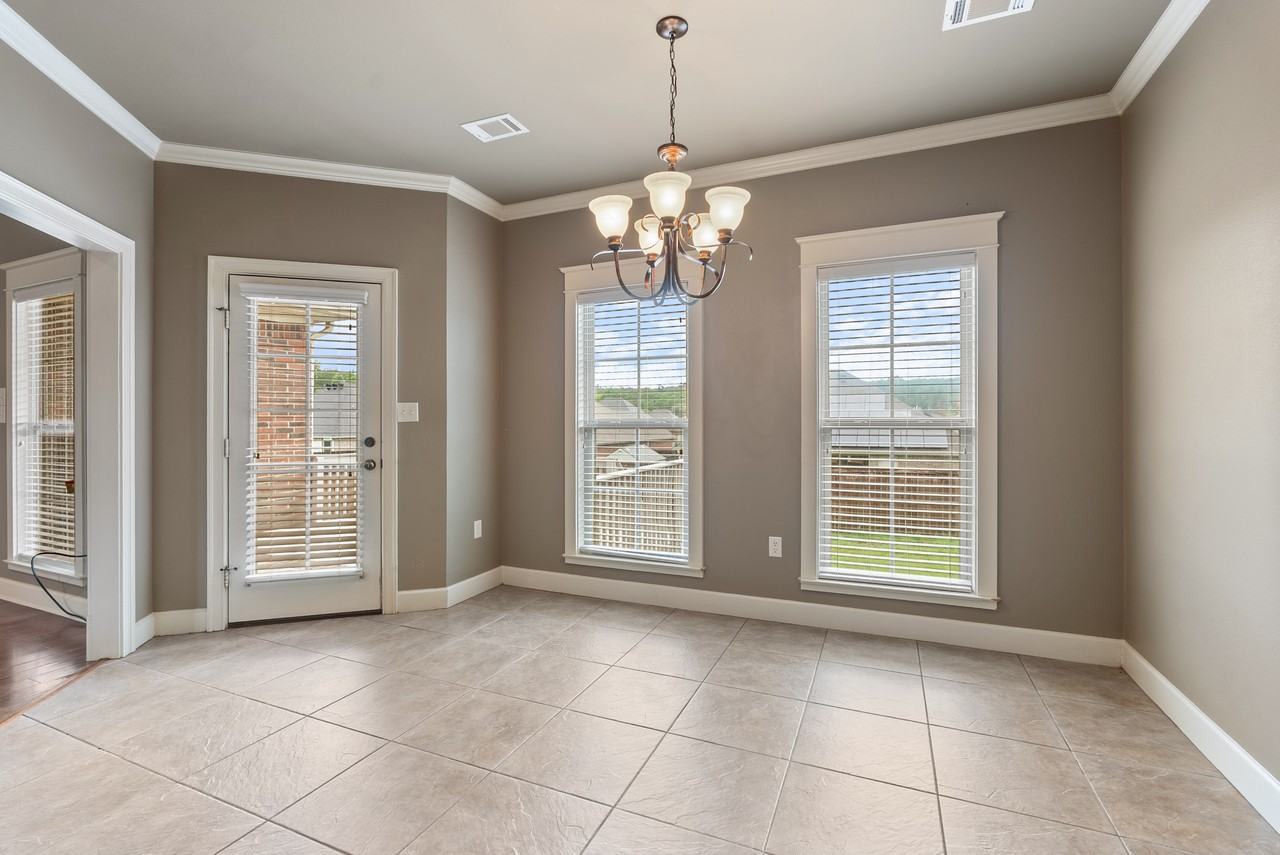 1300 Edge Valley Dr N #1 - Photo 7 of 10