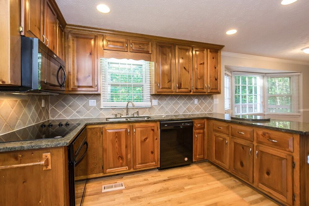 1848 Kristen Mill Way - Photo 5 of 16