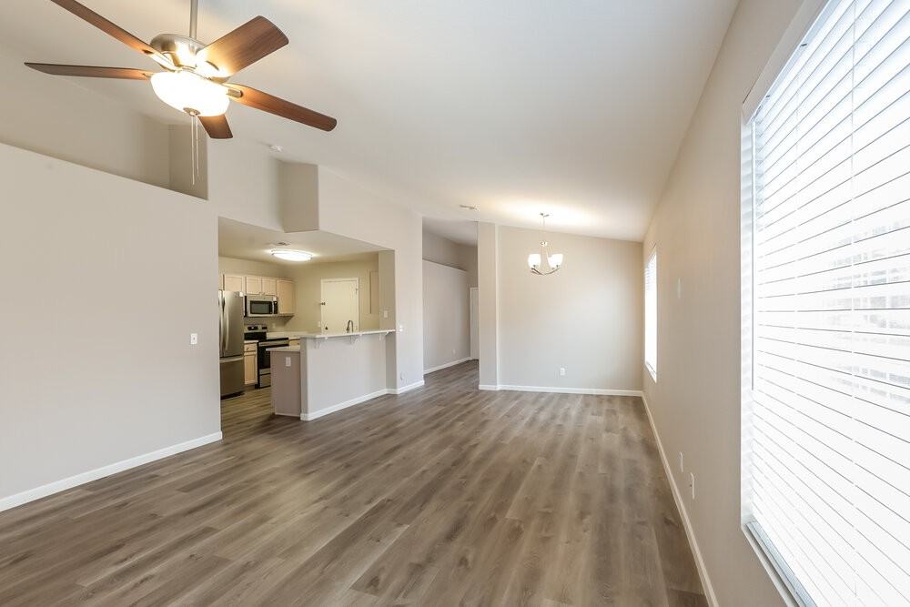 8643 E Capri Ave - Photo 3 of 16