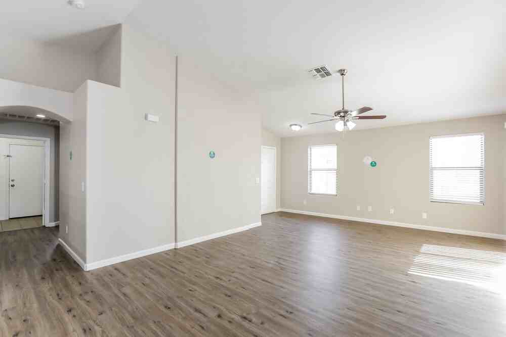 4337 W St Kateri Dr - Photo 4 of 16