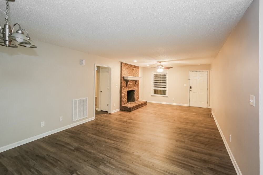 431 Hillcrest Dr - Photo 6 of 16
