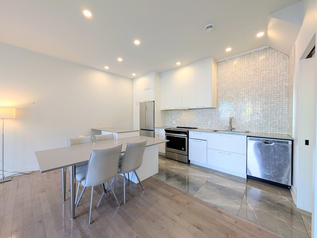 522 Avenue Greene - Photo 2 of 23