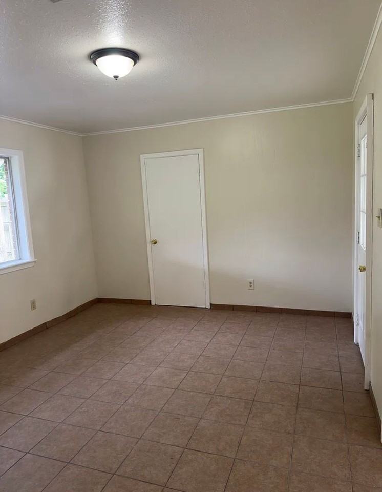 214 Guidry Road - Photo 2 of 8