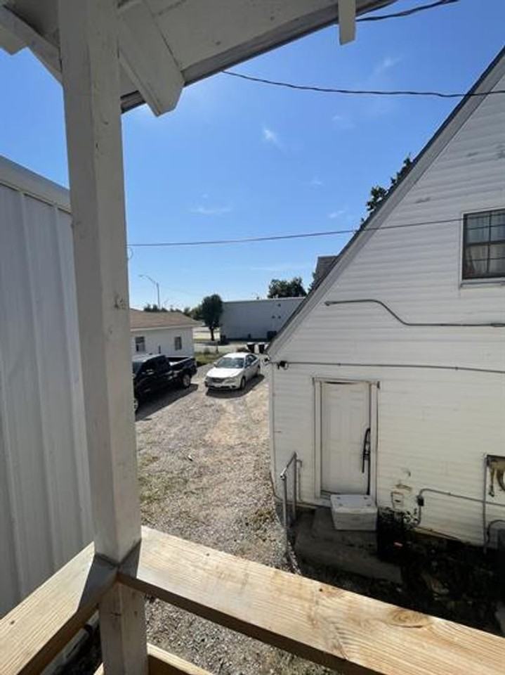 4517 S Shields Blvd #B - Photo 3 of 14