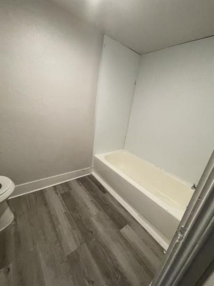 4517 S Shields Blvd #B - Photo 7 of 14