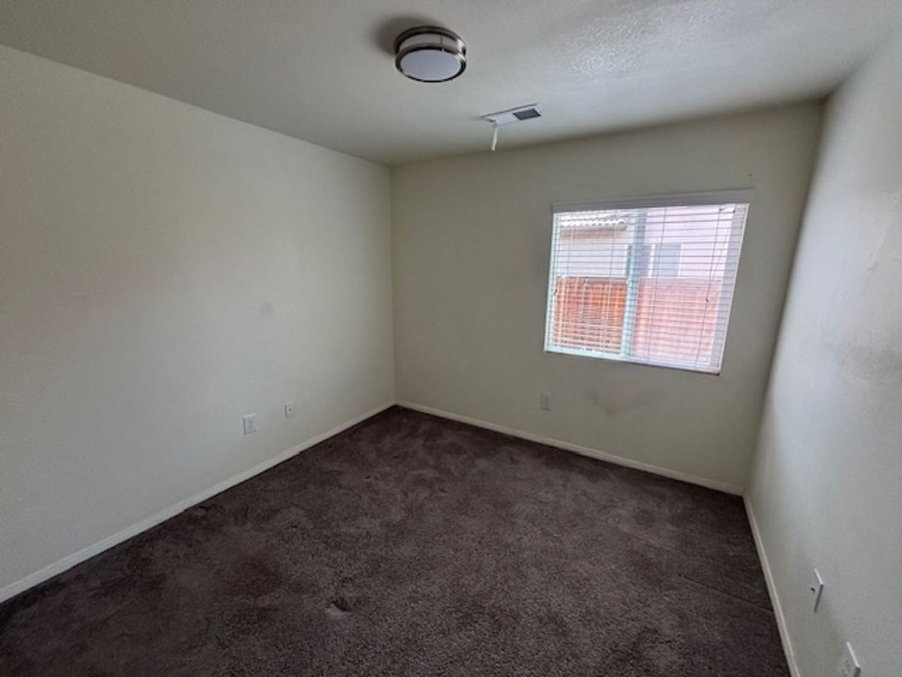 1073 Spud Moreno St - Photo 7 of 12