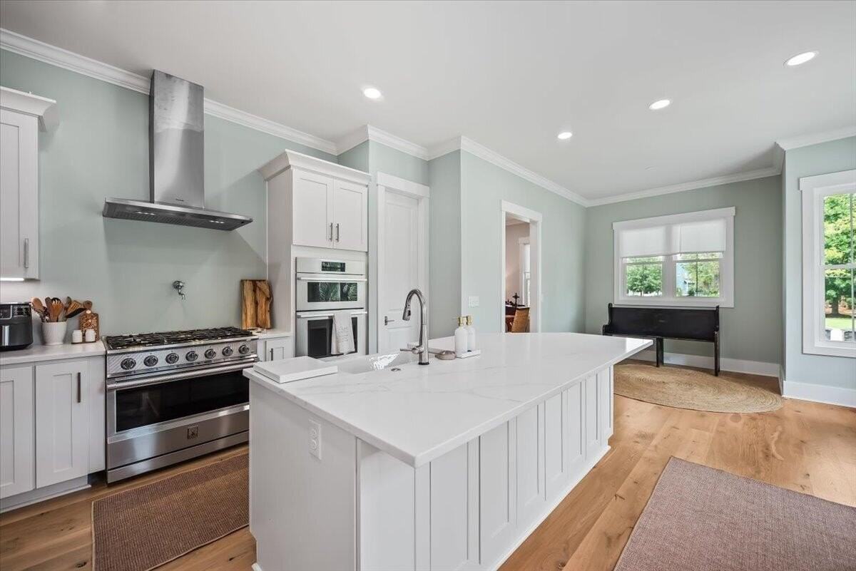 3055 Yachtsman Dr - Photo 3 of 50