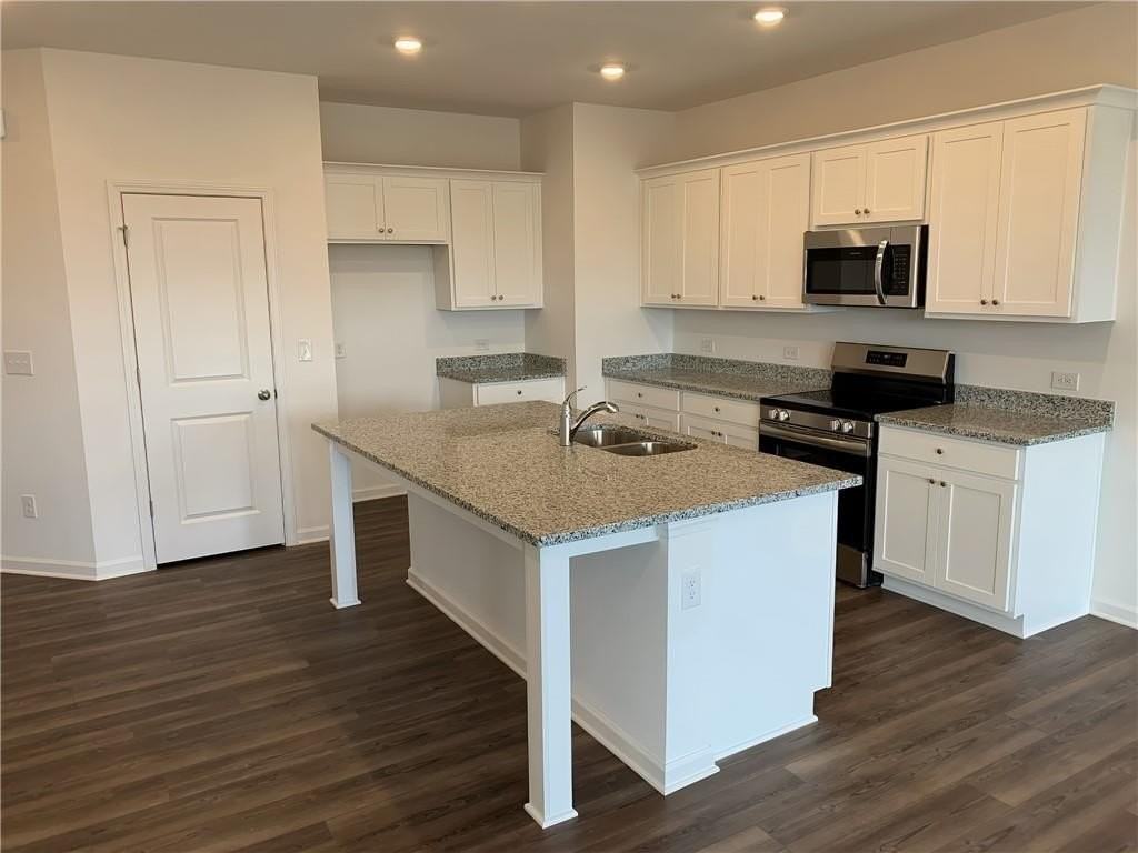 162 Mission Blvd - Photo 6 of 22