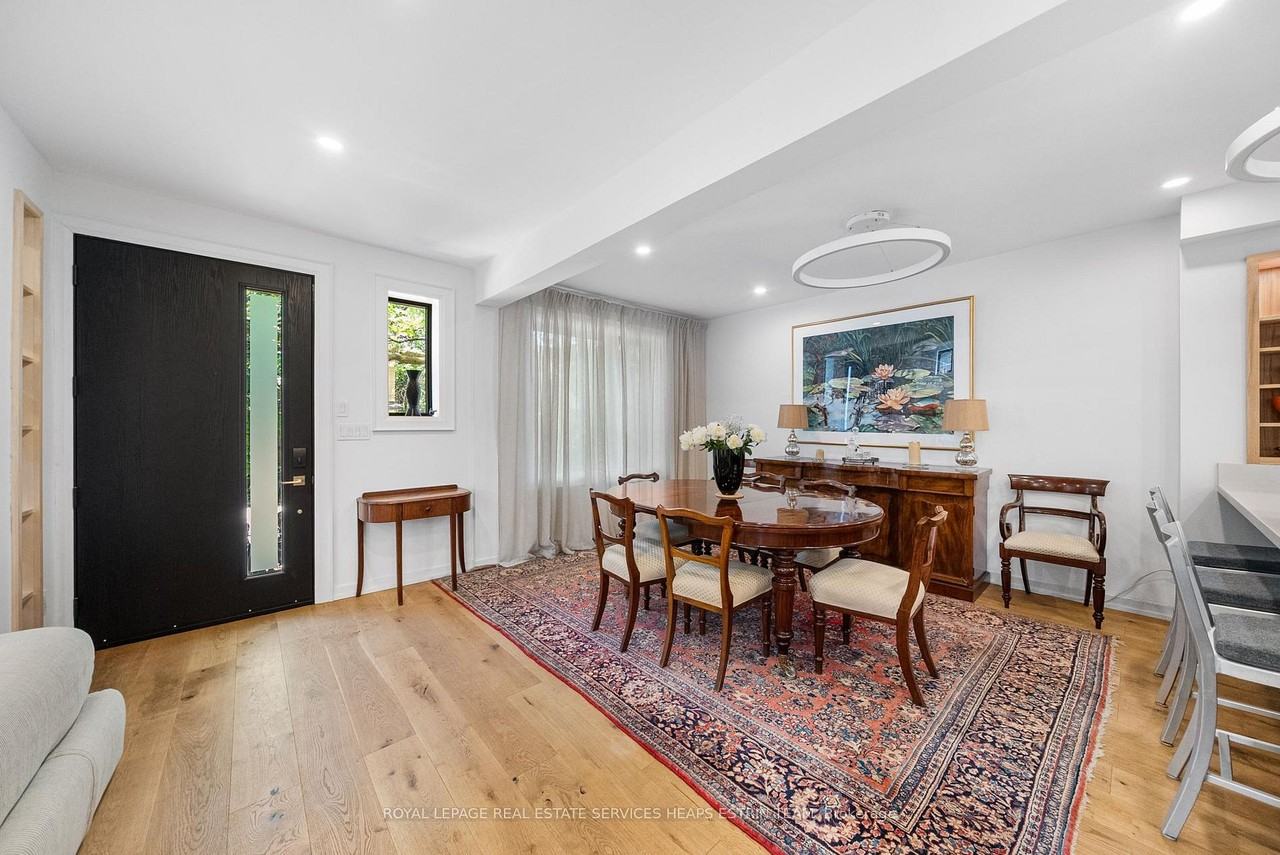 115 Robinson Street - Photo 4 of 25