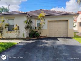 featured image of 6766 Nw 69th Ct #6766