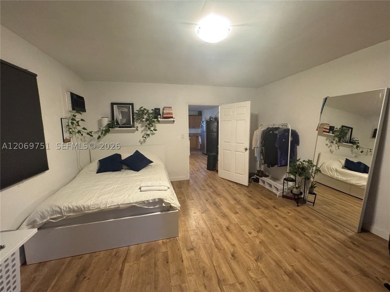 329 Nw 44th St #1 - Photo 2 of 19