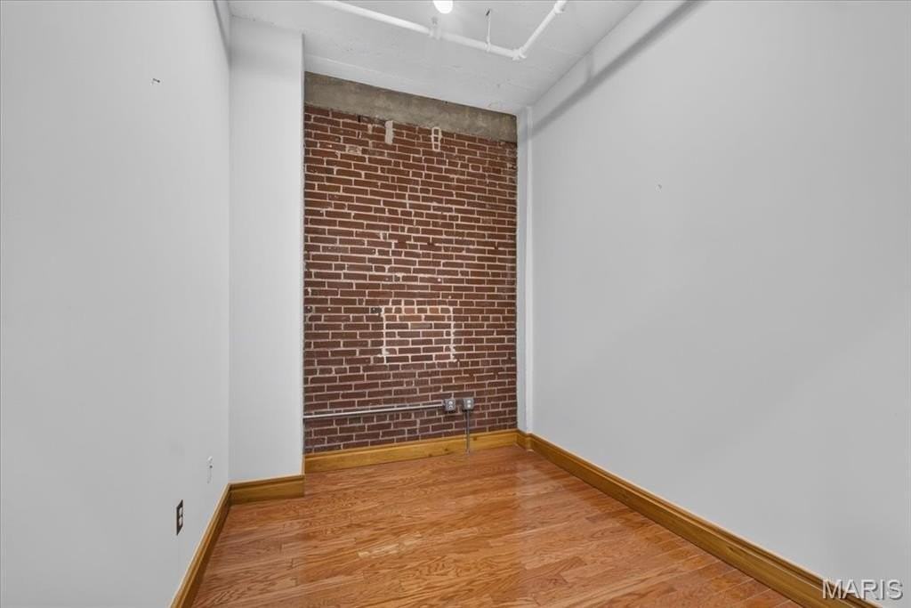 1627 Locust St #706 - Photo 5 of 21