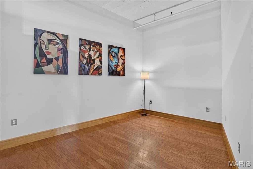 1627 Locust St #706 - Photo 6 of 21