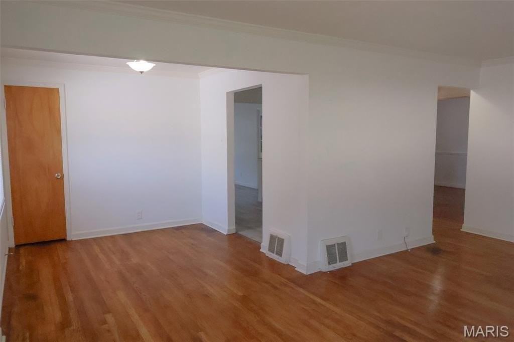 10522 Byfield Dr - Photo 3 of 15