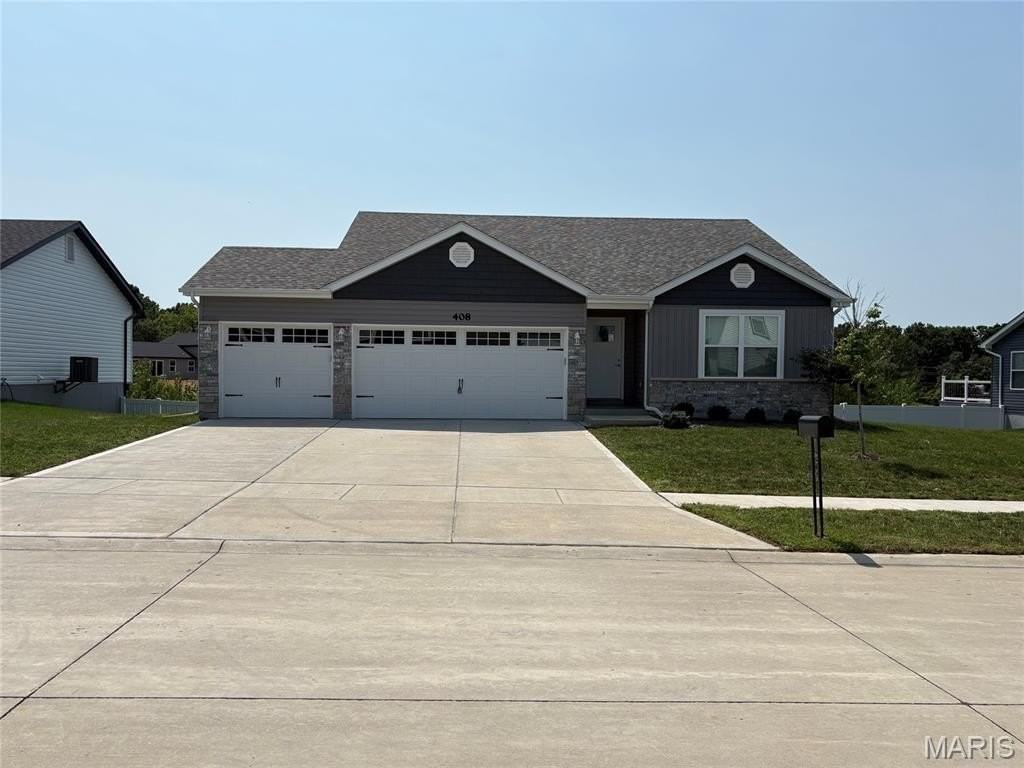 408 Andrew Joseph Dr - Photo 2 of 18