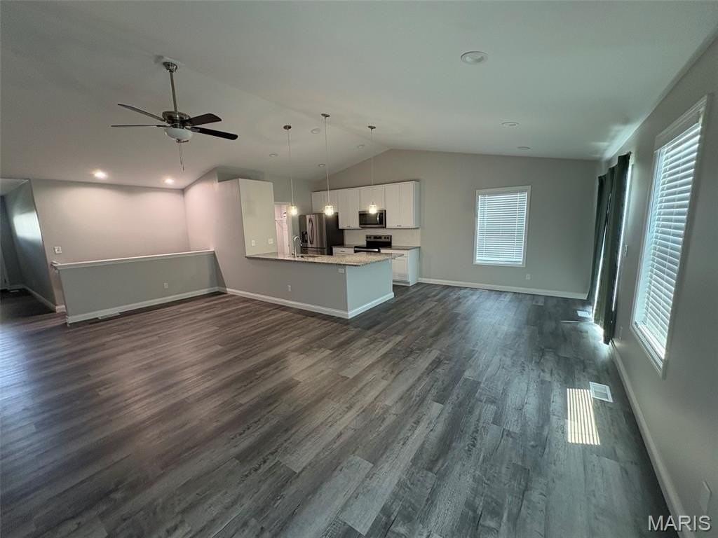 408 Andrew Joseph Dr - Photo 6 of 18