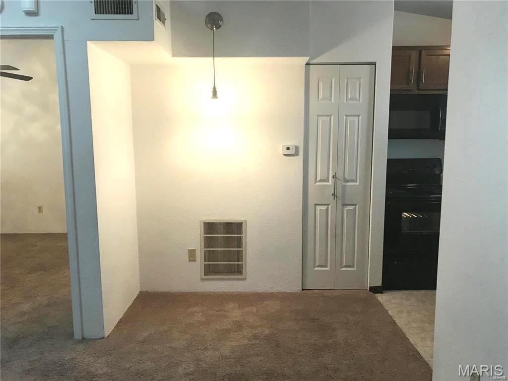 121 Ashley Dr - Photo 5 of 14