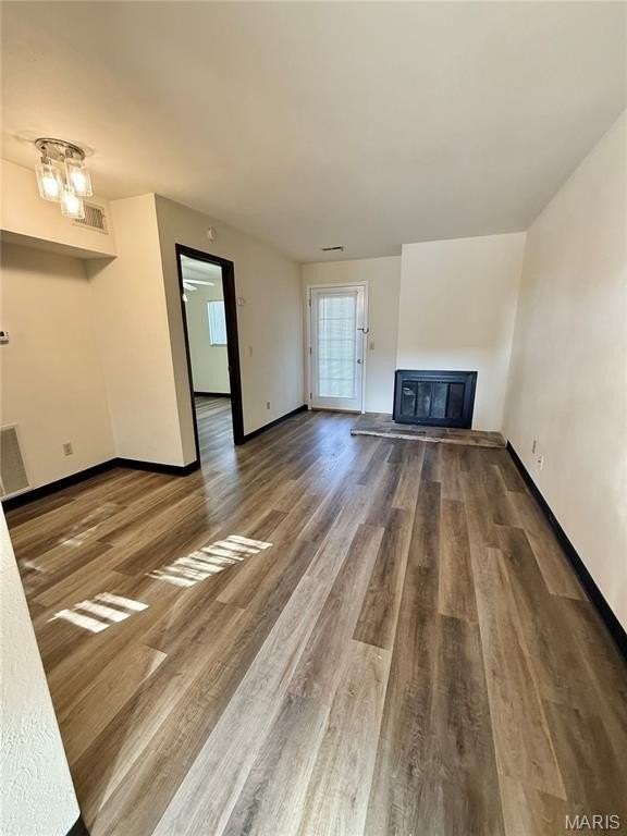 145 Ashley Dr - Photo 3 of 16