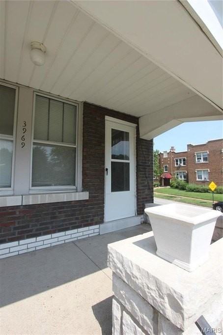 3969 Wilmington Ave #1stFL - Photo 2 of 12