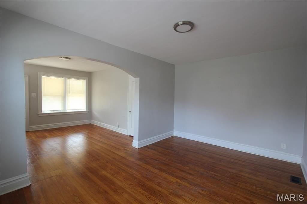 3969 Wilmington Ave #1stFL - Photo 4 of 12