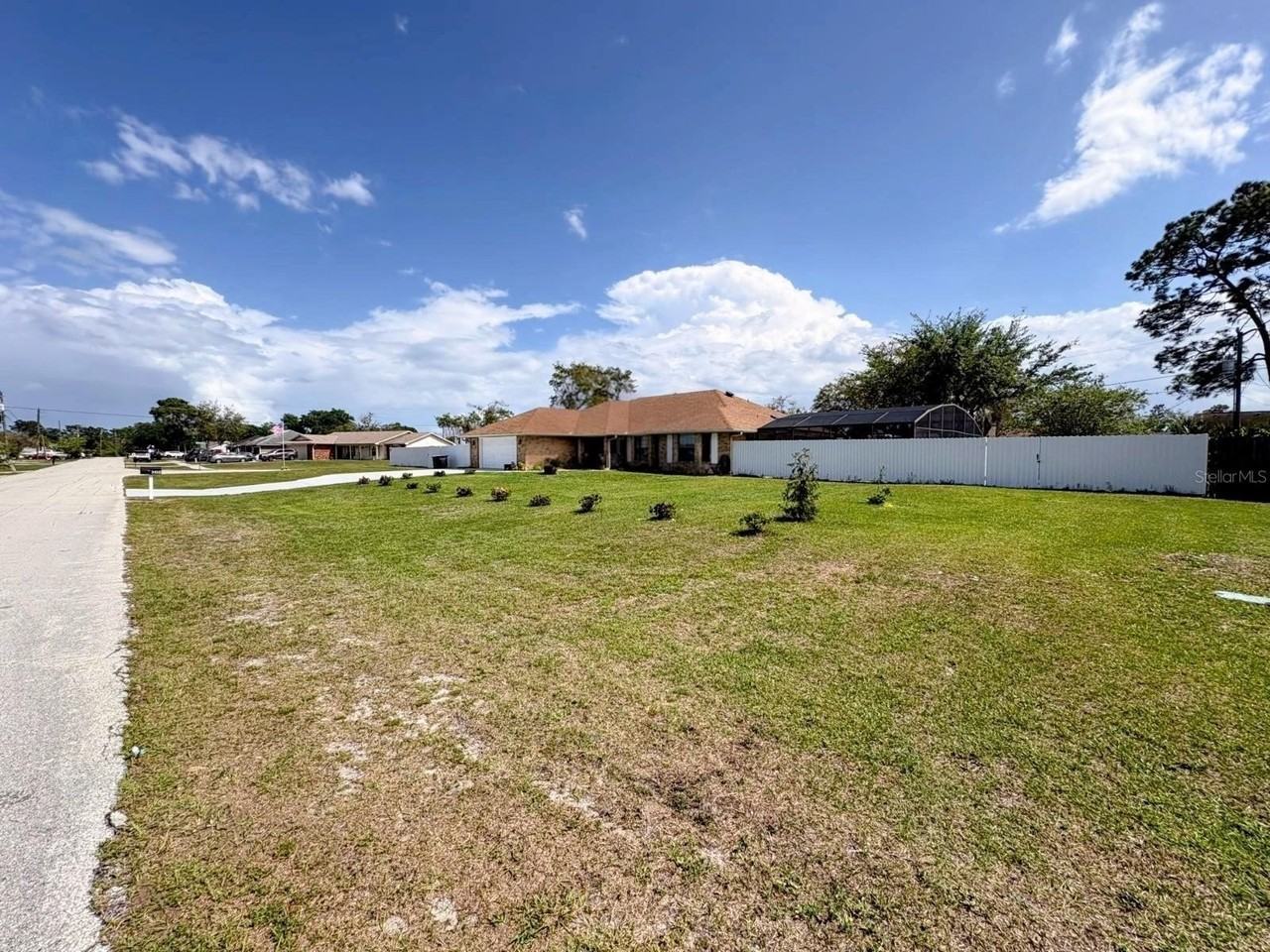 3958 Carrick Bend Dr - Photo 3 of 38