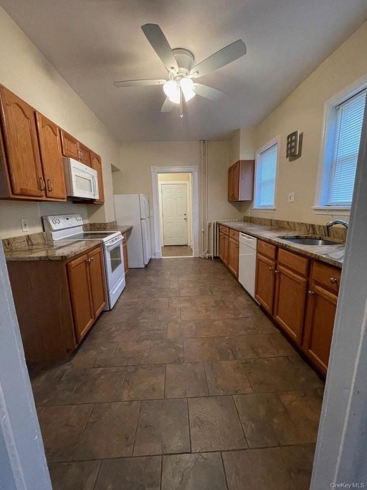 22 Cozzens Ave #1-1 - Photo 2 of 7