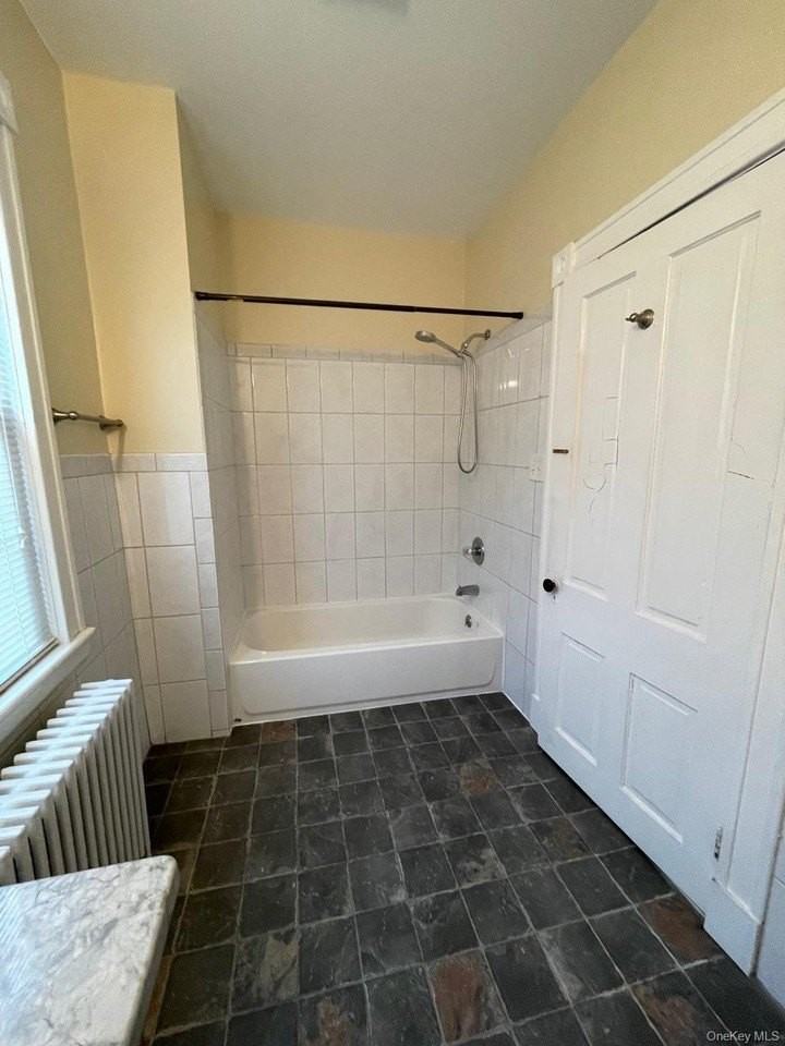 22 Cozzens Ave #1-1 - Photo 5 of 7