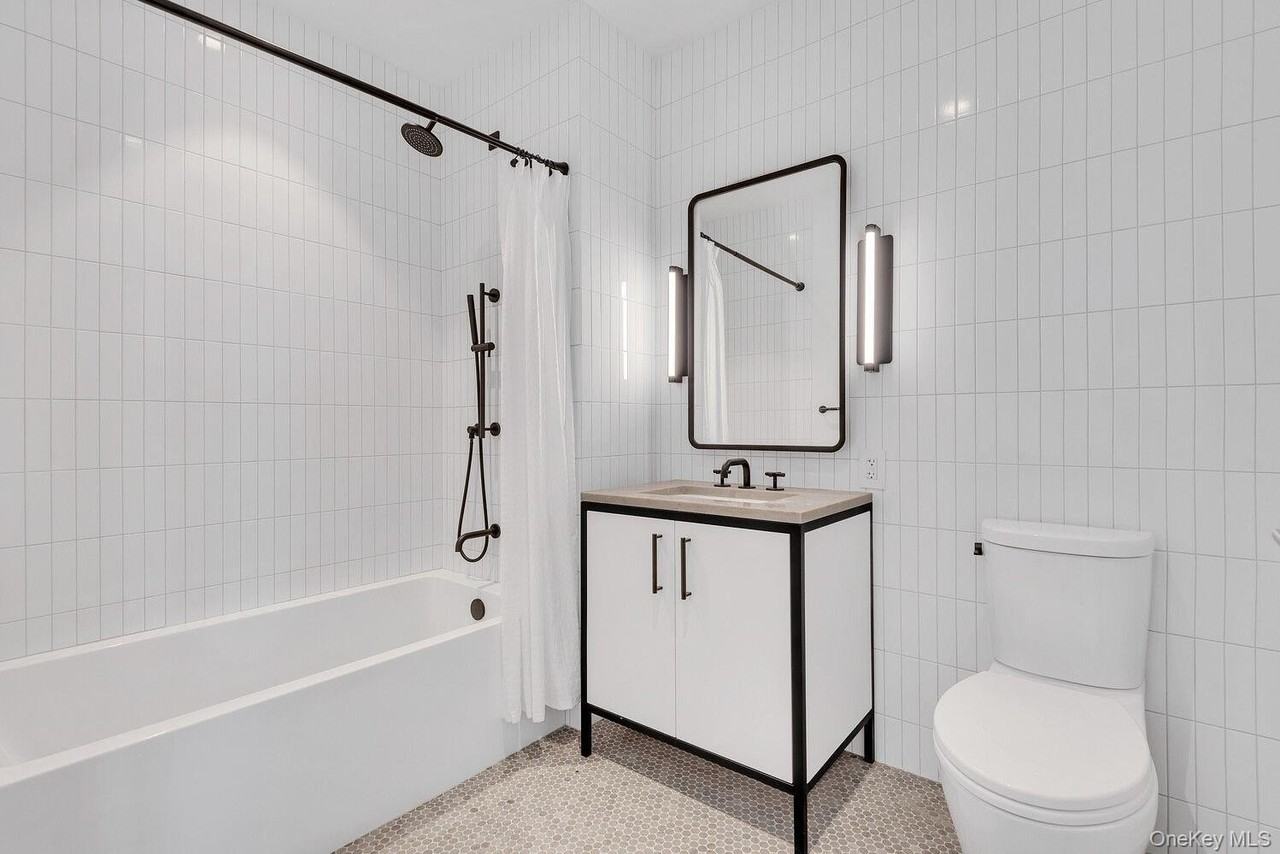 29 Huron St #4HW - Photo 6 of 12