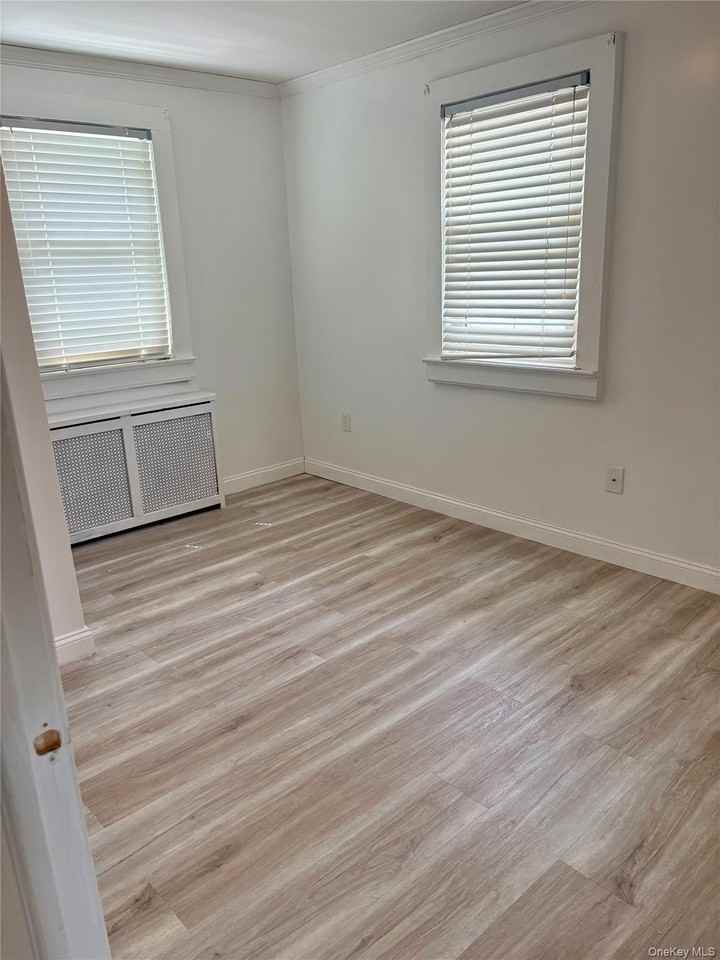 469 River St - Photo 5 of 18