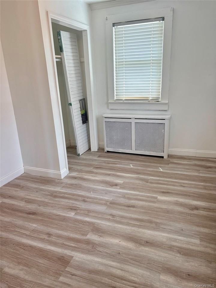 469 River St - Photo 6 of 18