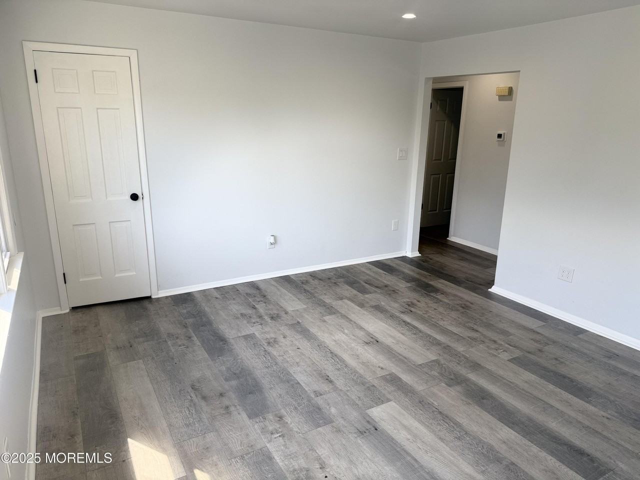 55 Chapin Ave #2ndFL - Photo 4 of 13