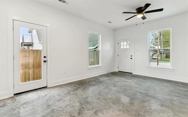 308 Riess Pl - Photo 4 of 13