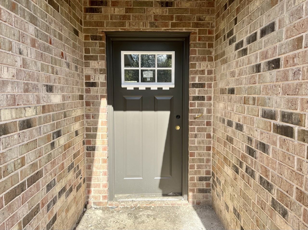 2213 N Hickory St - Photo 3 of 24