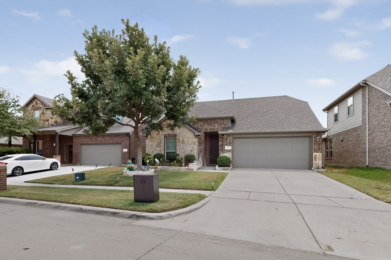 10529 Jackson Hole Ln - Photo 3 of 40
