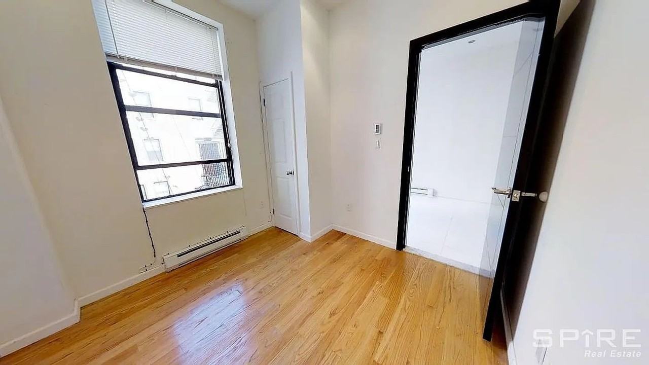 627 W 113th St #5R - Photo 6 of 7