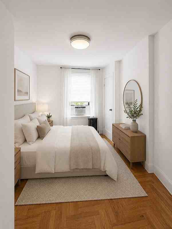 426 W 47th St #2C - Photo 7 of 10
