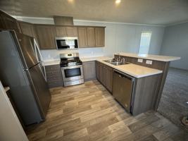 featured image of 17 Pine #17